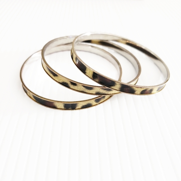 Set of 3 Bangle Animal Print Bracelets - Picture 3 of 5